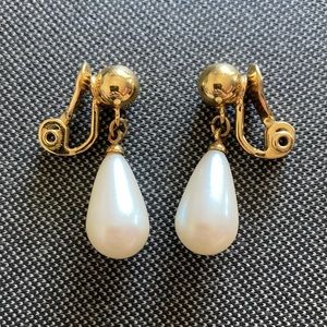 Vintage Monet Clip-on Pearl Earrings